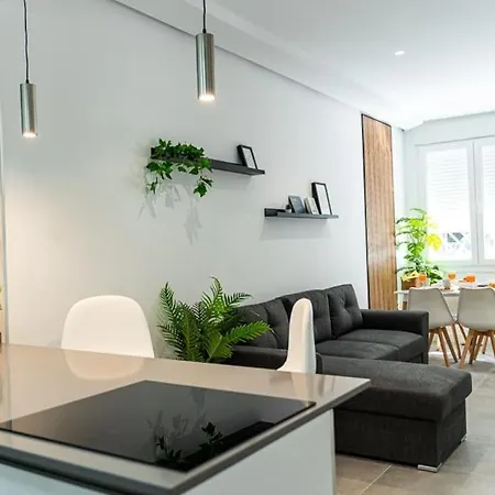 Family Apartment Malaga Exterior photo
