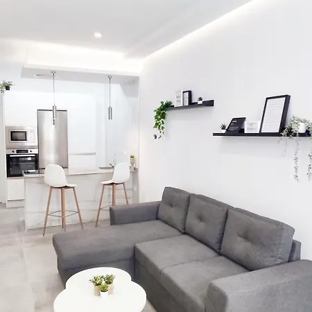 Family Apartment Malaga Exterior photo